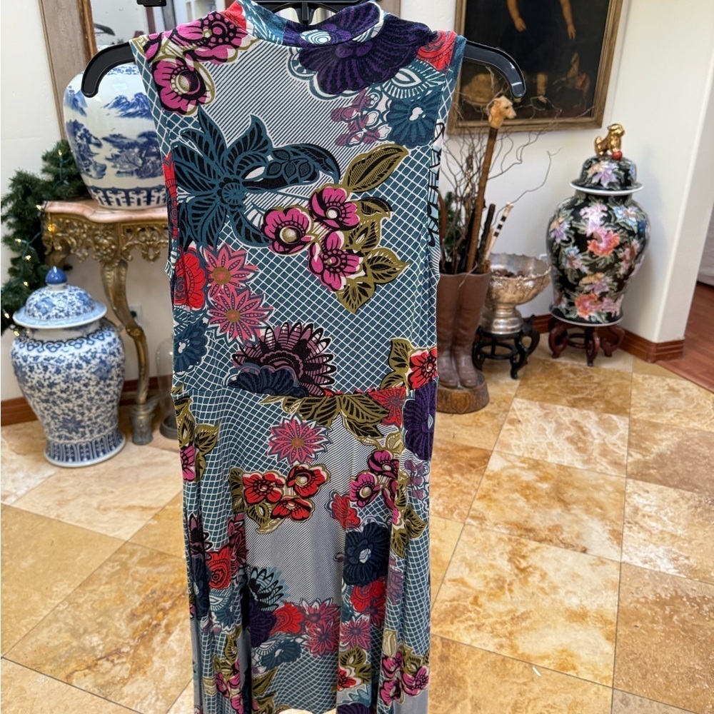 Floral Sleeveless Dress - Multicolor - Picture 3 of 11